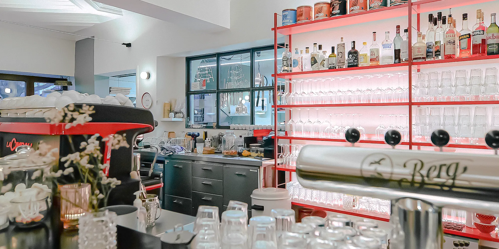 Aegis Café Theke